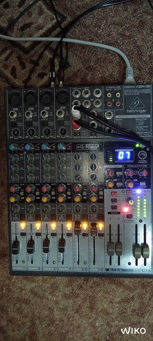 Оригнал Микшерный Пульт behringer
