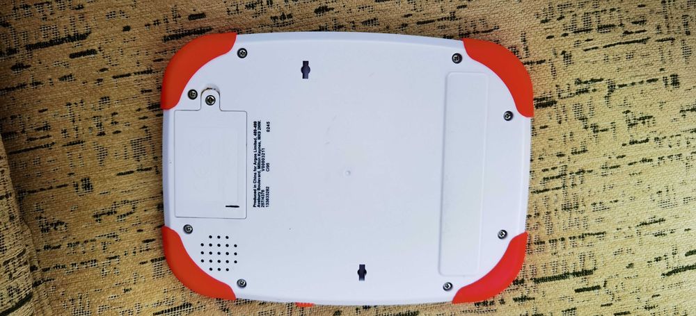 Tabletă interactiva cu sunete bebeluși