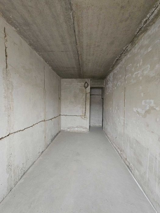 2 хоналик квартира 1 кават кирпичный дом, крытый рынок, алянс