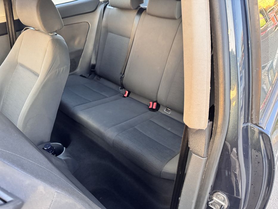 Golf 5 1.6 benz coupe