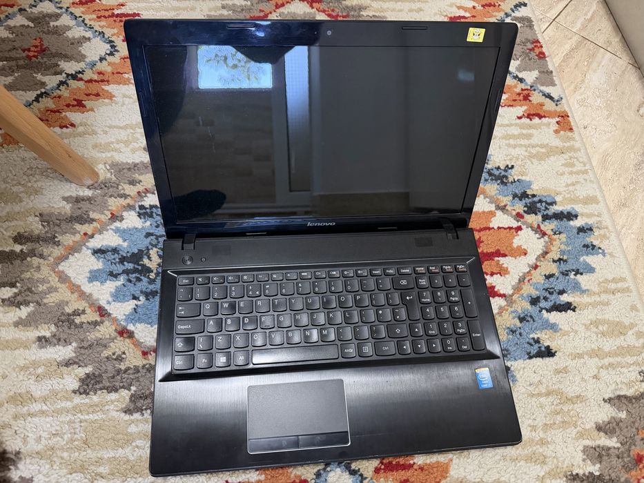Vând laptop Lenovo G510, în stare bună de funcționare.
