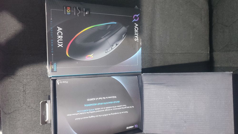 Vând mouse aqirys acrux in stare foarte bună