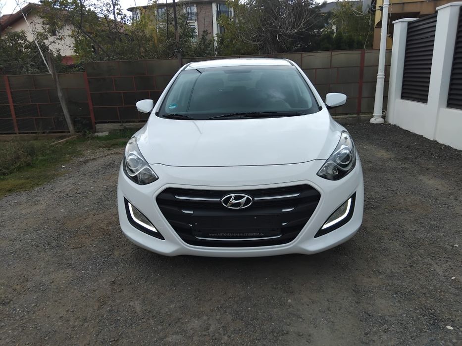 Hyndai i 30 2016 1.4 benzina