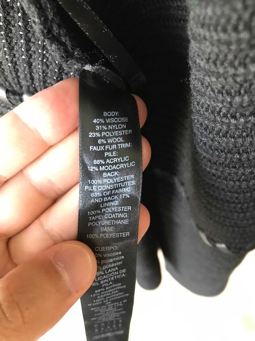 Vestă lungă cu inserții Vestă neagră pentru damă (cardigan)