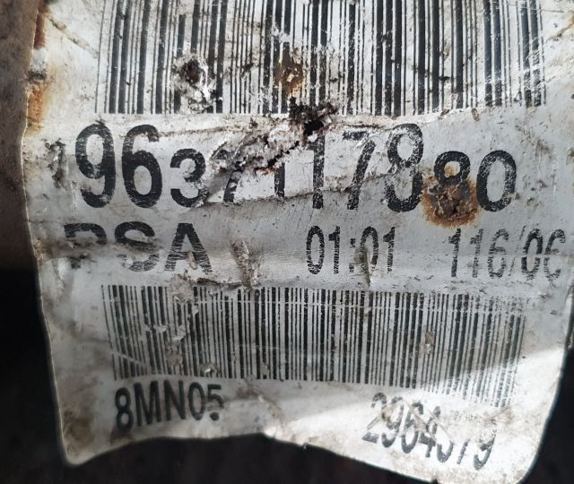 Planetara dreapta fata 8mn05 1.6 hdi 10JB79  9HW Citroen Berlingo 1 (facelift)  [din 2002 pana  201