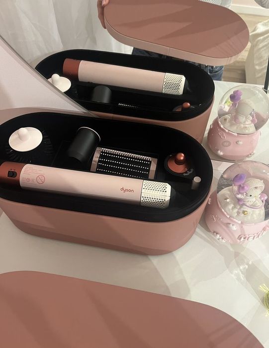 Dyson Airwrap Kanzan Pink Luxe