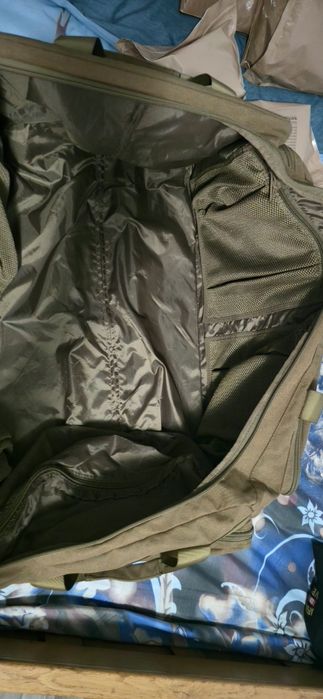 Vând rucsac militar Canadian