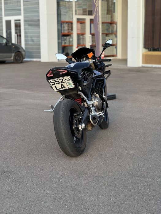 Cyclone 600Rc Moto Orginal  200+