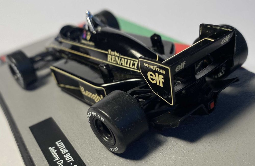 LOTUS 98T 1986 Johnny Dumfries Macheta Formula1 Scara 1:43