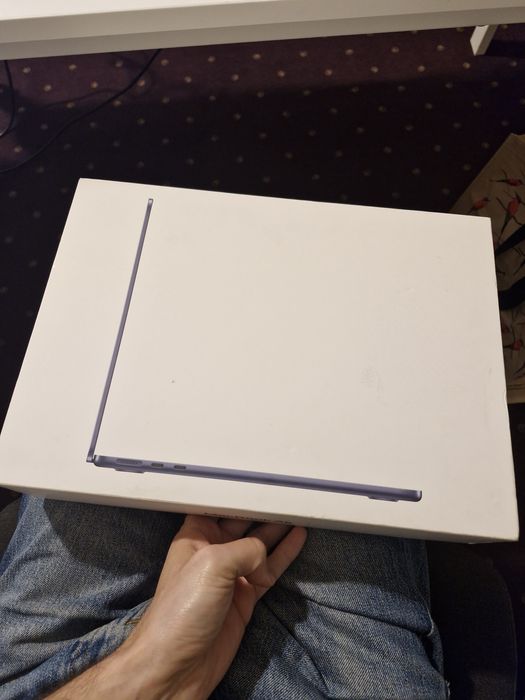 Macbook Air 13” M4 256GB 16GB NOU