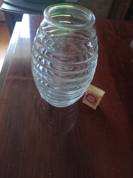 Продаются разные вазы