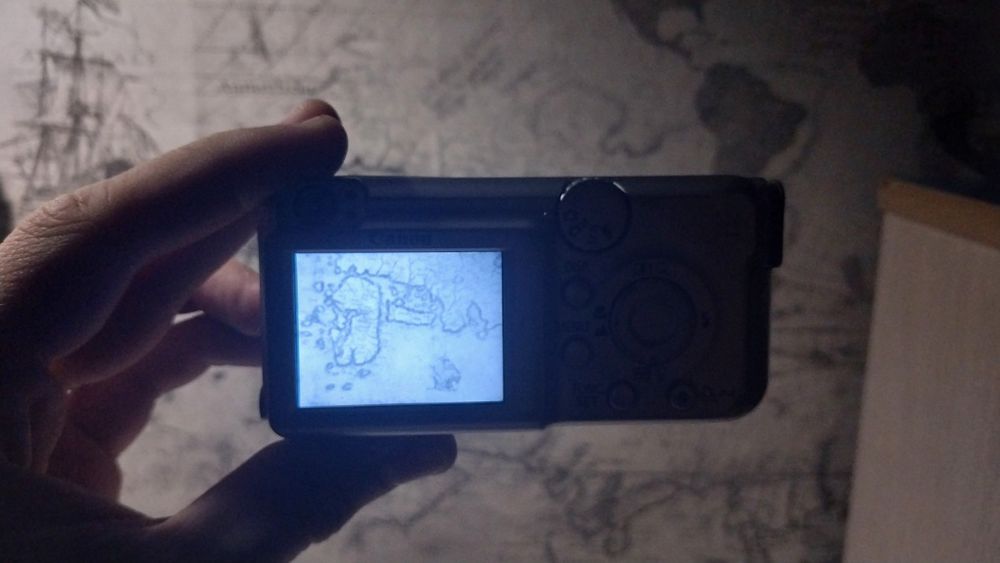 Продам фотоопарат