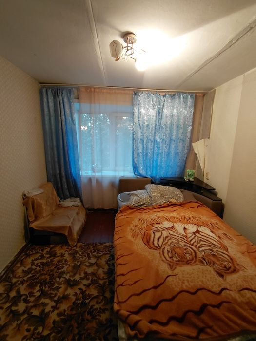 Продам комнату .