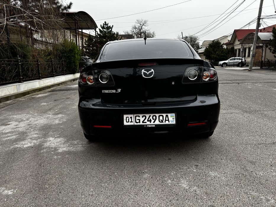 Продам машину. Мазда 3