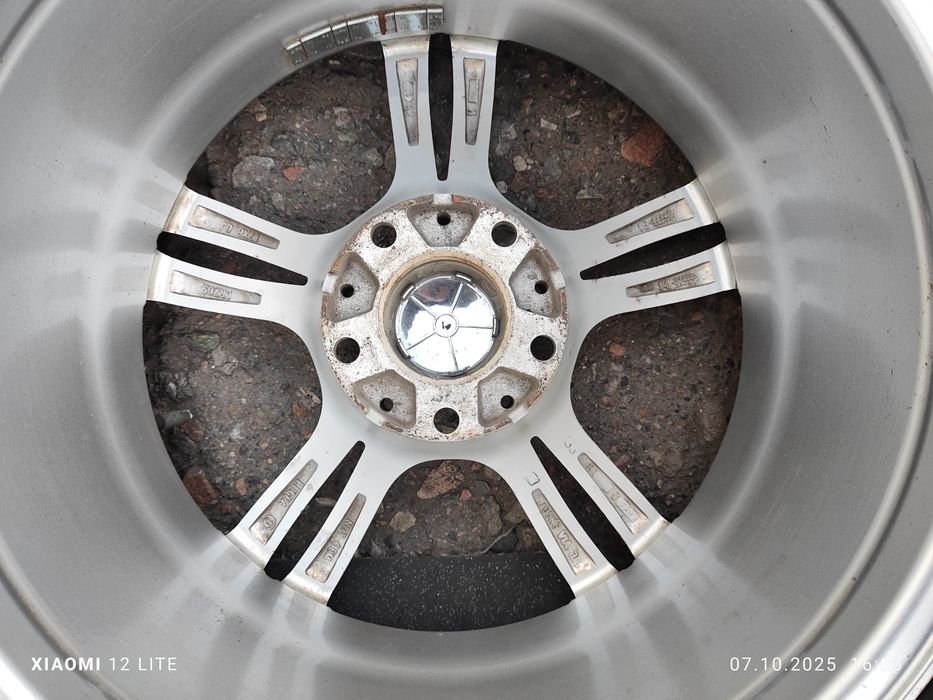 Продам диски с резиной