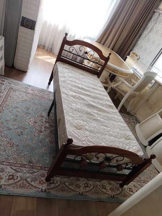 Кровать малайзия 200х90