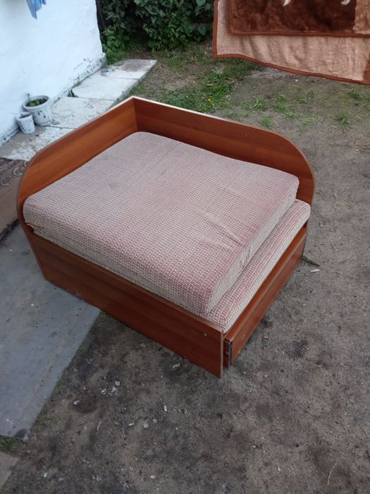 Продам кровать тахта