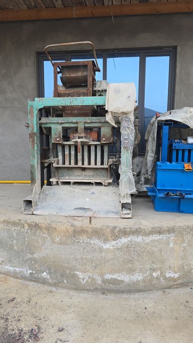 Станок  пескаблока