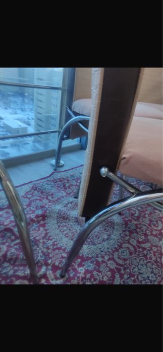 стулья со спинкой