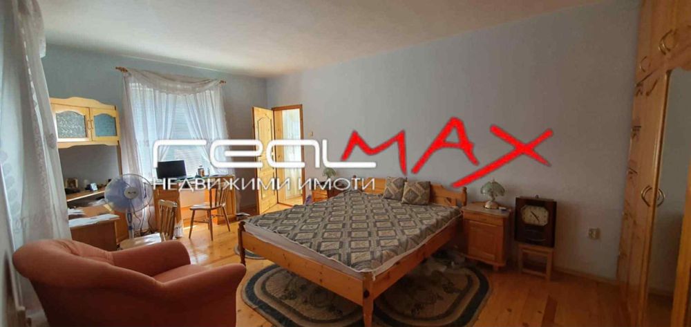 Продава се Къща в Казанлък - 220 кв.м за 910 €/кв.м - Снимка #12