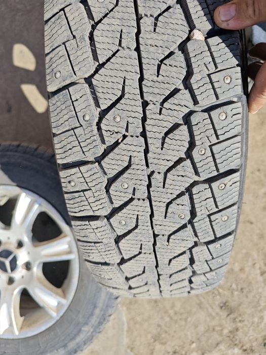 Резина с дисками на бус т4. Mersedes