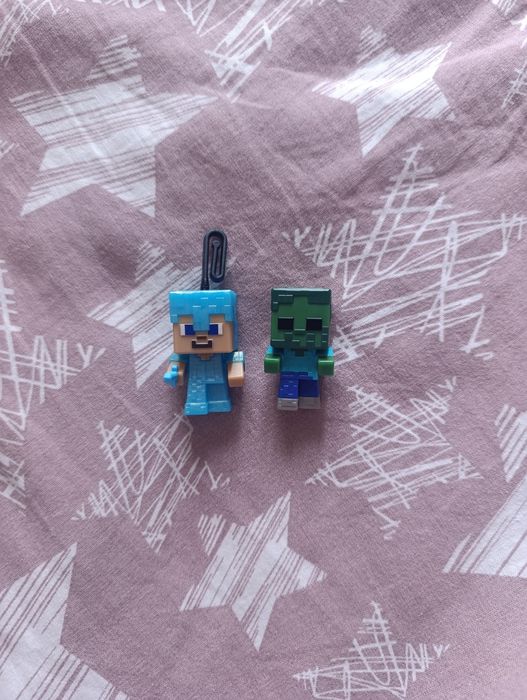 Игрушки из kinder minecraft