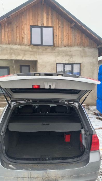 BMW 320d e91  2010  184cp