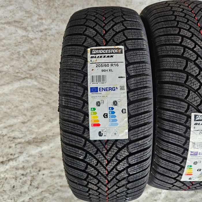 2 Нови зимни гуми 205/60R16 Bridgestone Blizzak 6 Enliten XL 96H