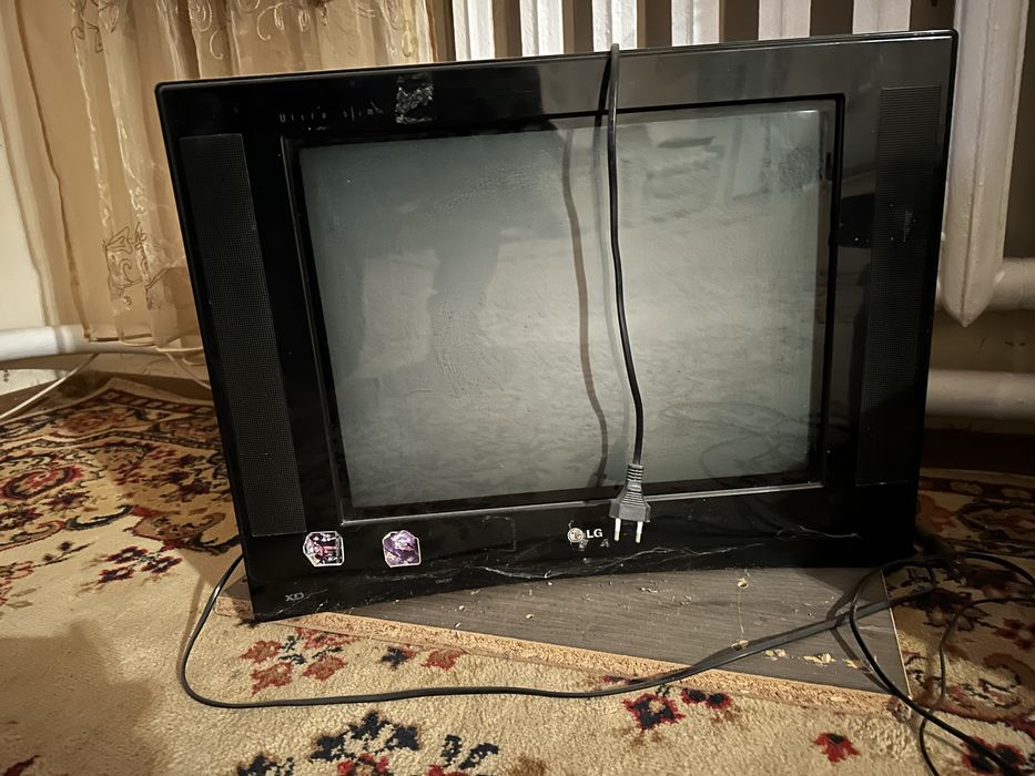 Старые рабочие телевизоры samsung lg funai profilo