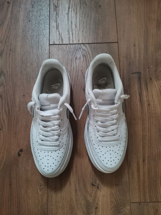 Nike Court Vision Dama