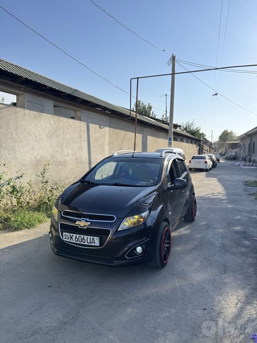 Spark sotiladi full navarot tozza