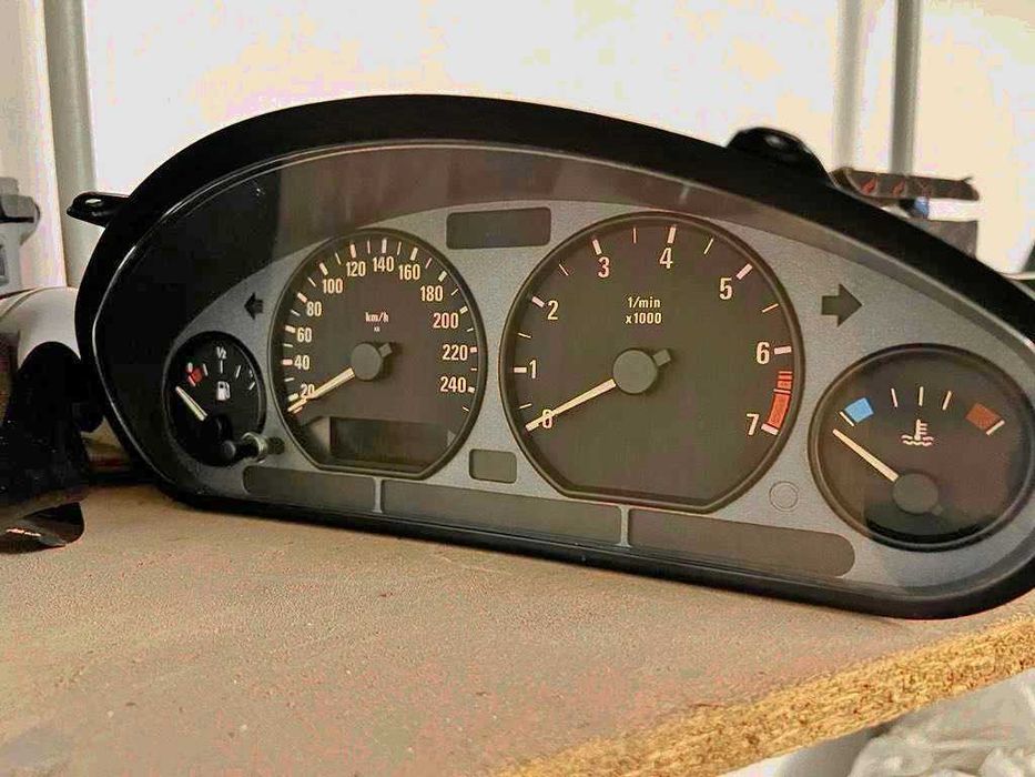 Части за БМВ Е36