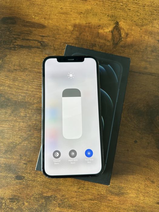 Iphone 12 pro без ремонта