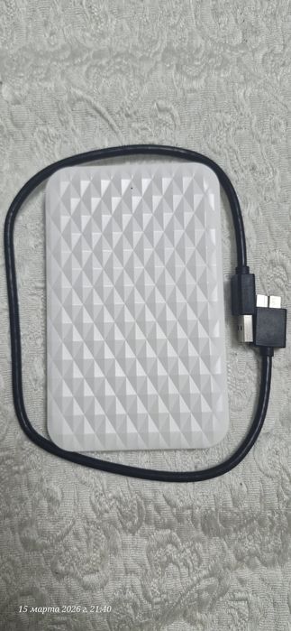 Продам переностной диск на 1 tb