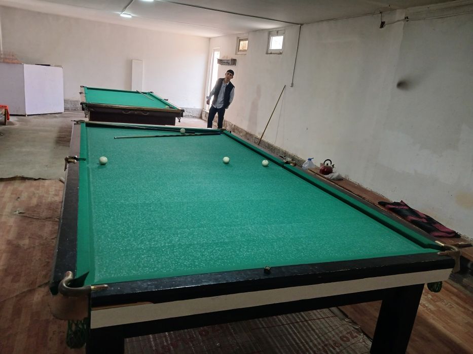 Бильярдни стол яхши холатда 2 та доска