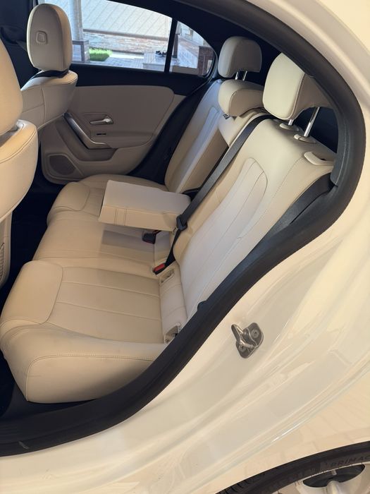 Mersedes Benz A 220 (Germaniya)