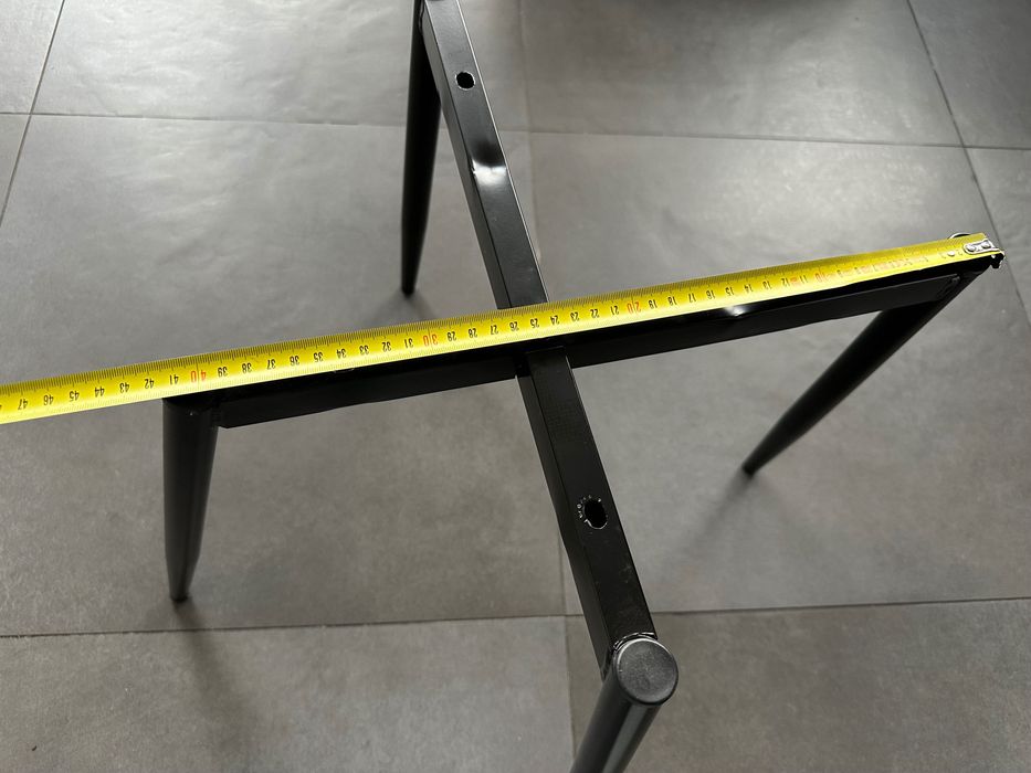 Метална основа за трапезен стол