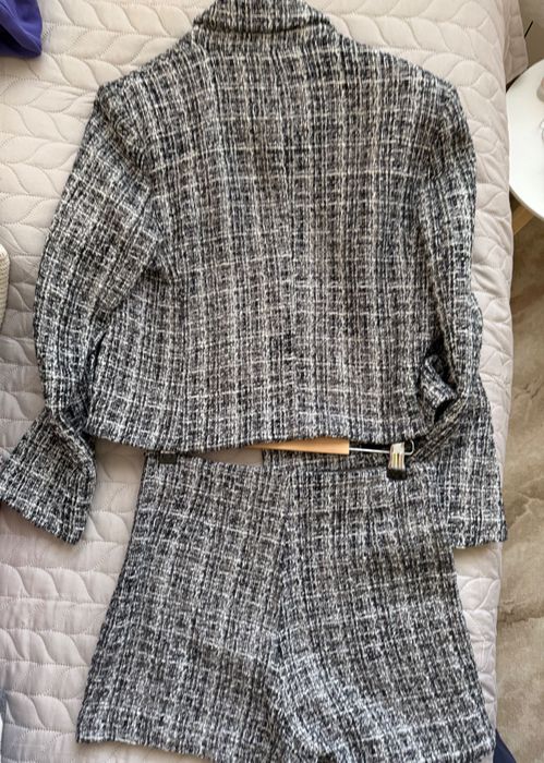 Костюм от Zara - черно/бял