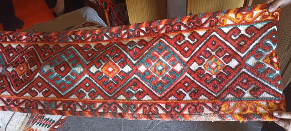 Басқұр бау киіз уйдің бауы