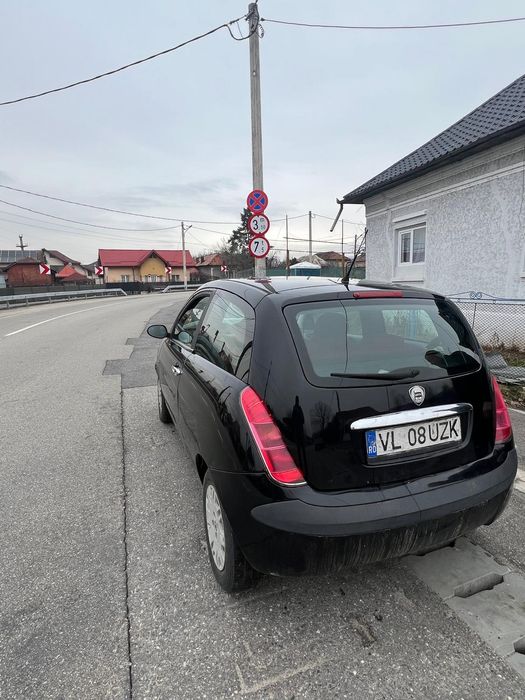 Lancia Ypsilon 1.2 Benzina -Inmatriculata