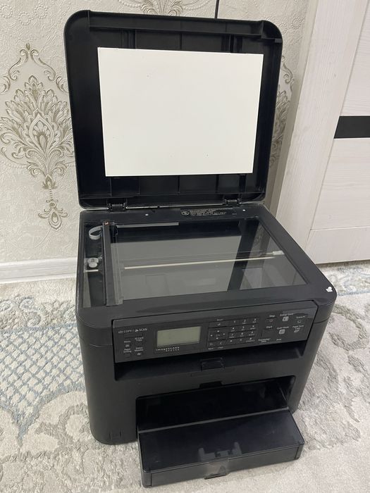 Продам 3в1 принтер Canon MF241D
