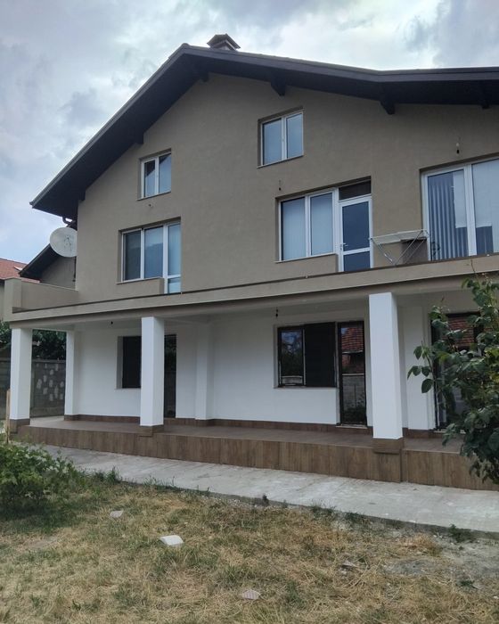 Продава се Къща в Дупница - 250 кв.м за 1000 €/кв.м - Снимка #2
