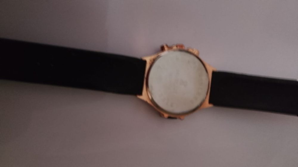 ceas carrera aproape nou