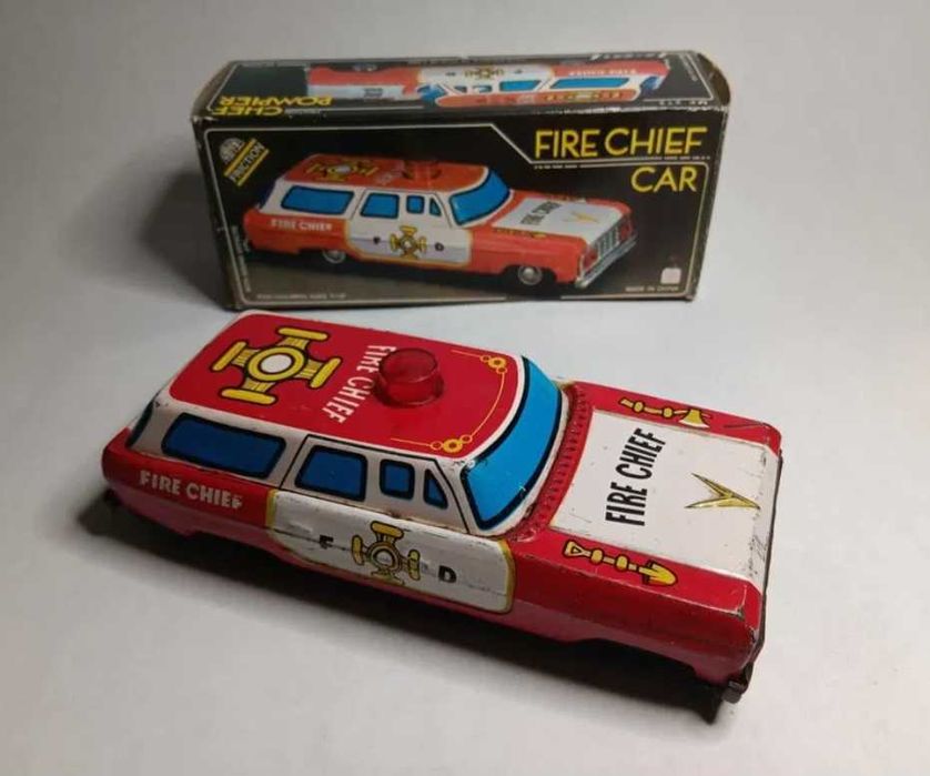 Jucarie veche tabla Chinezeasca MF 272,de colectie, Fire Chief Car