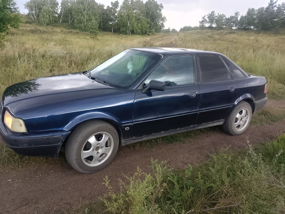 Ауди в4 в хорошем состоянии