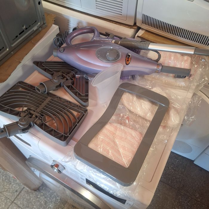 Парочистачка Shark 4 бара 1550 вата - нова