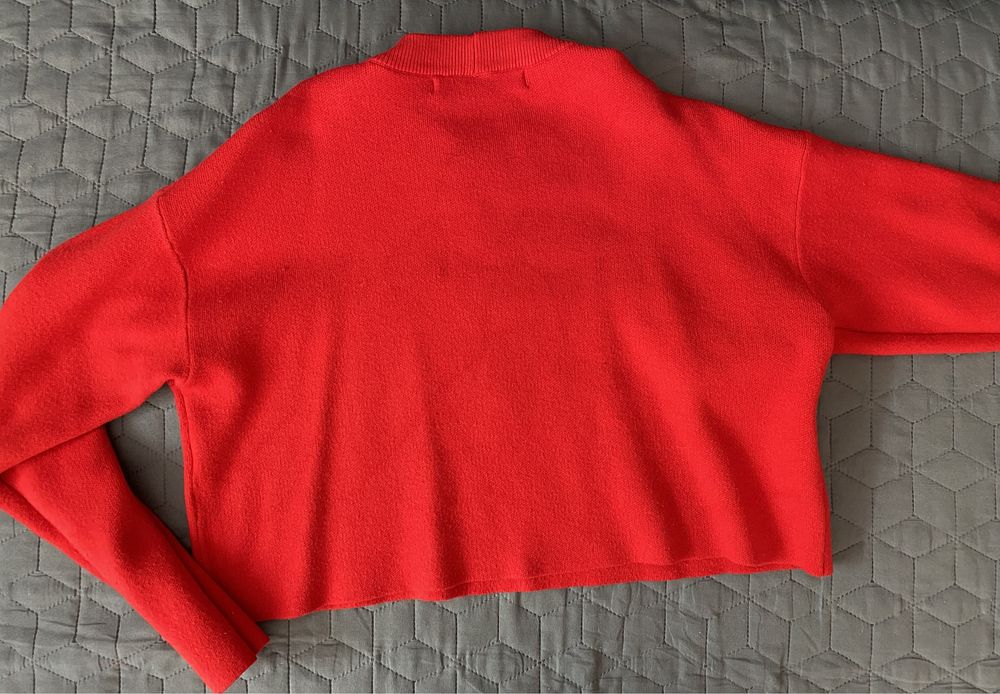 Pulover Bershka femei