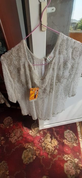 Блузка  летняя красивая