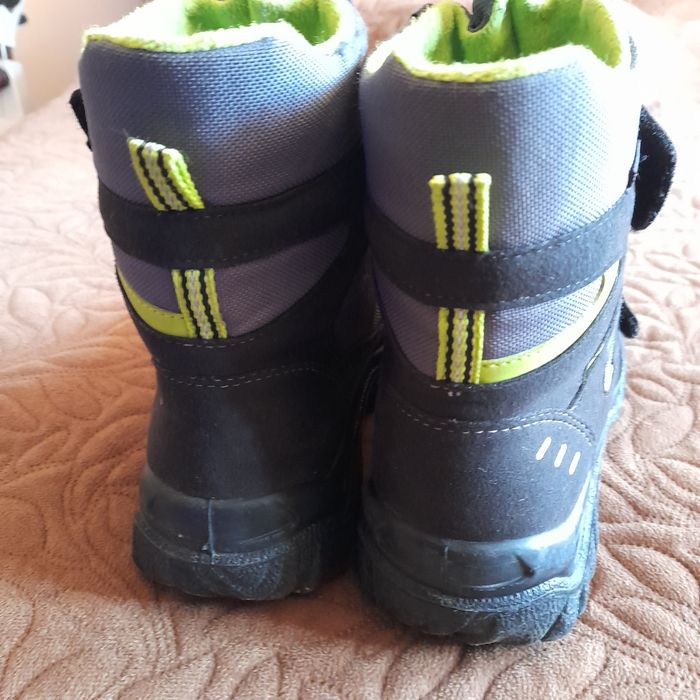 Детски апрески/ботуши за момче