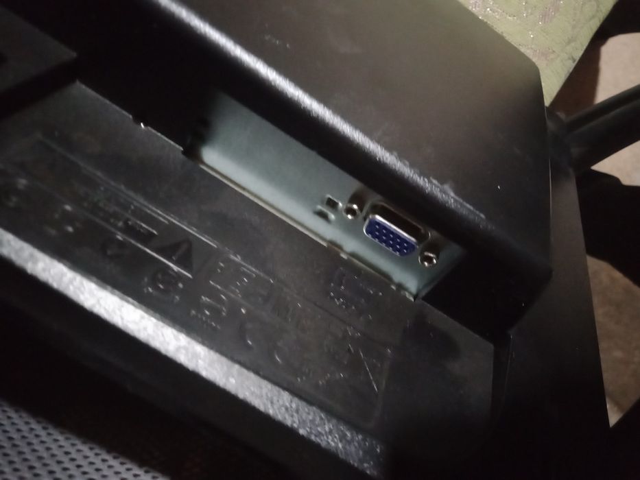 Мониторы бу 7500